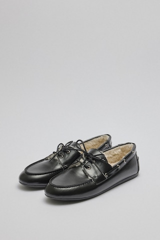 Lutvelizade Loafer 2515 İçi Kürklü Bağcıklı Siyah Kadın Loafer