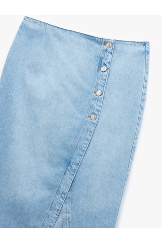 Koton Düğme Detaylı Yırtmaçlı Normal Bel Slim Fit Midi Denim Kalem Etek Açık İndigo 5sal70042md Açık İndigo