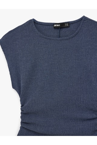 Koton Bürümcük Kumaş Slim Fit Drapeli Kısa Kollu Bisiklet Yaka Tişört Lacivert 6sak50120ek Lacivert