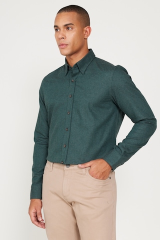 AC&Co / Altınyıldız Classics Erkek Koyu Yesıl Recycle Slim Fit Dar Kesim Gizli Düğmeli Yaka Pamuklu Flanel Oduncu Gömlek Koyu Yeşil