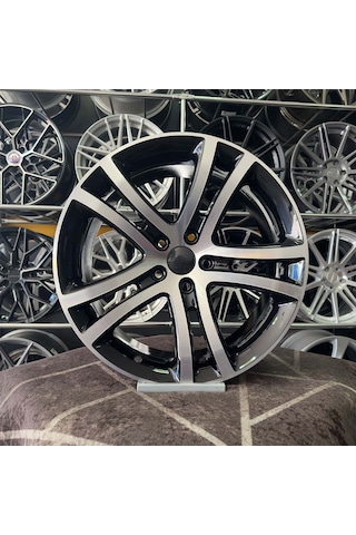 17" İnç 5x112 Savannah Golf Jetta Uyumlu Siyah Jant Modeli 17" İnç 5x112 Savannah Golf Jetta Uyumlu Siyah Jant Modeli