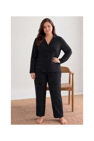 Fit Women Kadın Puantiyeli Düğmeli Siyah Pijama Takımı 852 Fit Women Kadın Puantiyeli Düğmeli Siyah Pijama Takımı 852