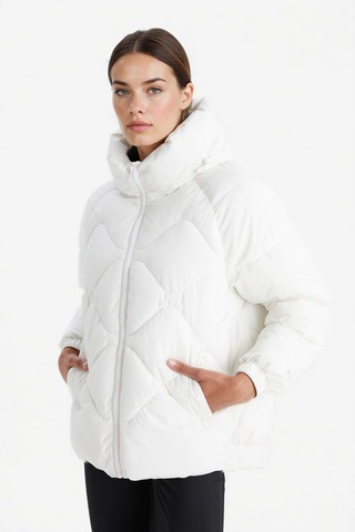 Defacto Defactofit Su İtici Oversize Fit Geniş Kalıp Kapüşonlu Fermuarlı Cepli Şişme Mont E9260ax25auwt80 Beyaz-wt80