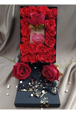 İnci Mode Seni Seviyorum 18+1 Çiçekli Kutu Hediyelik Çiçek Kutusu Siyah