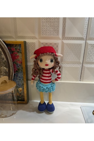 Kırmızı Şapkalı Elf Amigurumi Kız Bebek 30 Cm