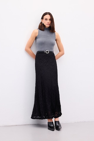 Sateen Dantelli Uzun Etek - Siyah-136891 Siyah
