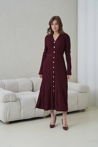 Kadın V Yaka Ful Düğme Kapama Kemer Detay Maksi Boy Fitilli Triko Elbise Mürdüm