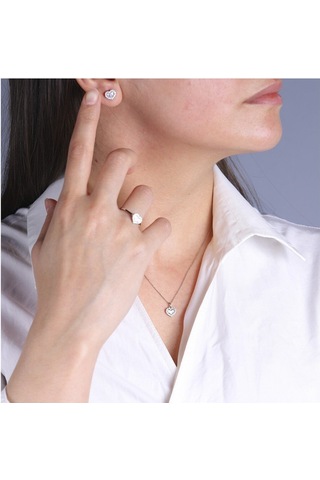 Diamond Line - Gülaylar - Beyaz Altın 8 Ayar Kalp Küpe N11.9219