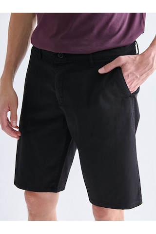 Lcwaıkıkı Classic Siyah Slim Fit Gabardin Erkek Şort