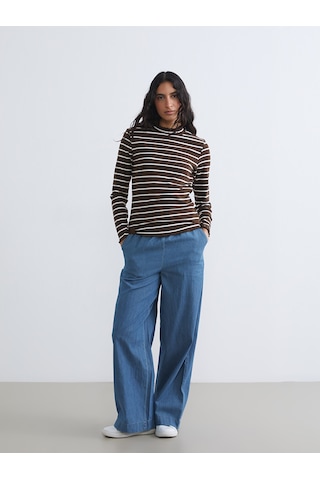 Lcw Modest Ekru Dik Yaka Çizgili Kadın Body