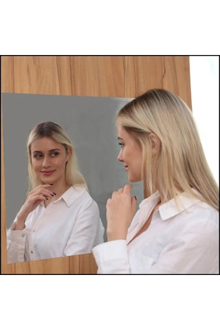 Honmex Banyo İçin 50x100 Cm Pet Materyal Suya Yağa Dayanıklı Otostik Duvar Panosu Ayna Dekorasyon Gümüş