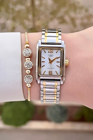 Casio Csıste180 Kadın Kol Saati