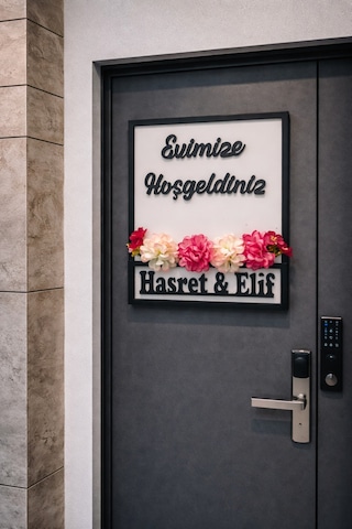 Dış Kapı Süsü Kişiye Özel Çiçekli Şık Ve Tasarım No30028