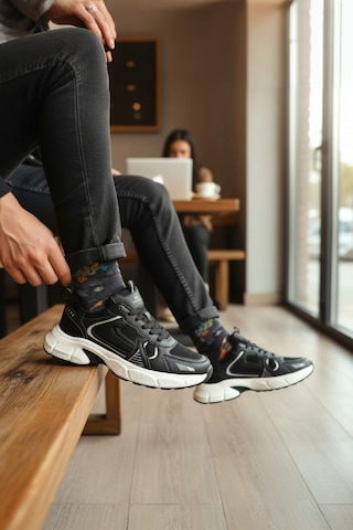 Enoch Erkek Beyaz Modern Yürüyüş Ayakkabısı - Kalın Tabanlı Ve Destekli Günlük Sneaker Beyaz