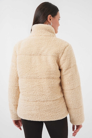 Gabria Kuzu Mont Krem