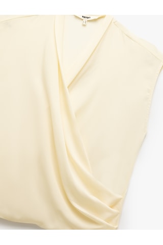 Koton Krep Kumaş Drape Detaylı Kolsuz Kruvaze Bluz Ekru 5sak60202pw Ekru