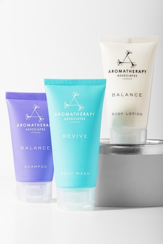 Aromatherapy Associates Saç ve Vücut Bakım Seti 3'lü