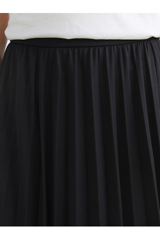Lcw Modest Siyah Beli Lastikli Krep Pileli Etek