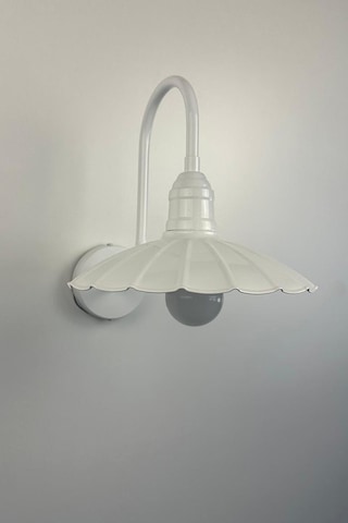 Vonka Beyaz Metal Aplik Mutfak İç Mekan Salon Cafe Ofis Pastane Modern Dekoratif Aplikleri Beyaz