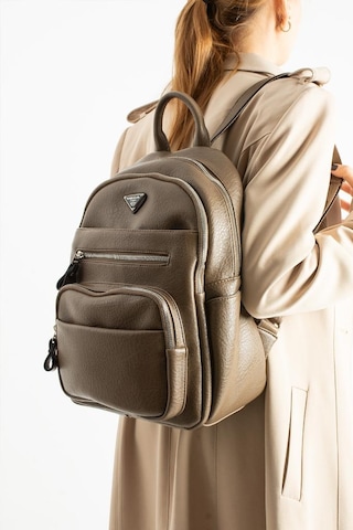 Vegan Deri Kadın Sırt Çantası 35 25 Cm Yağmur İtici Kumaş Mega Bag Günlük Kullanıma Uygun Vizon