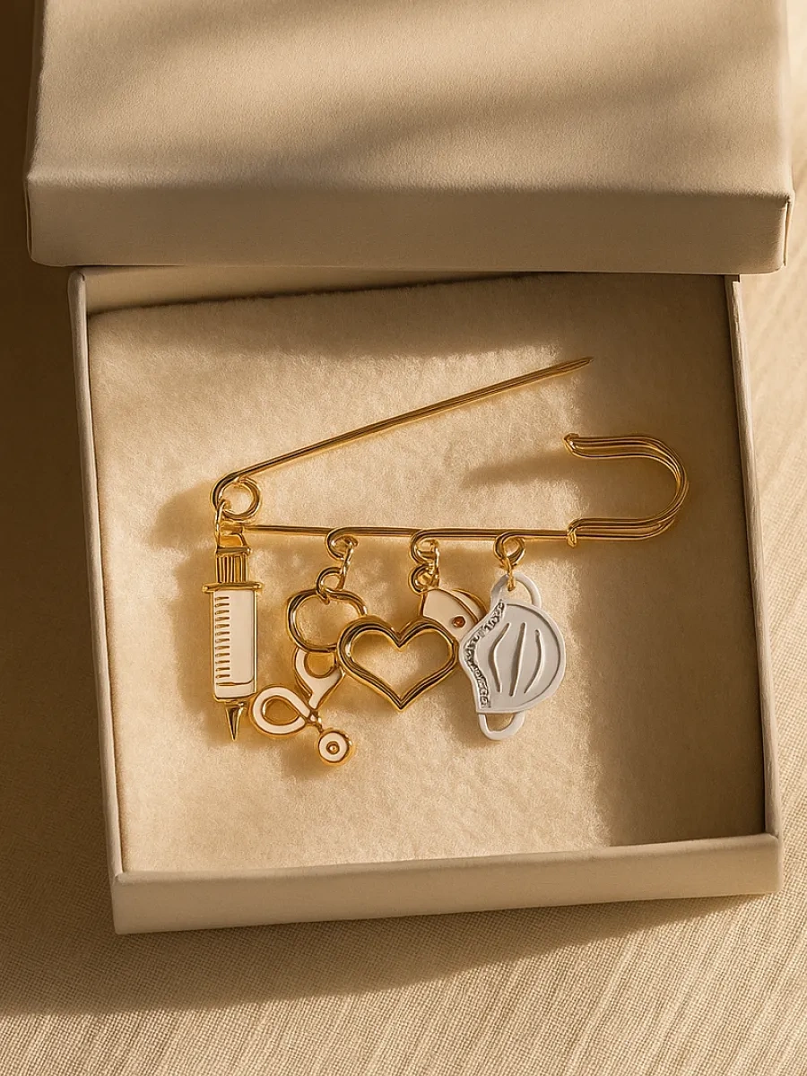 Queen Fair Doktorlar İçin Şık Kadın Broş İğnes 170211256 Beyaz