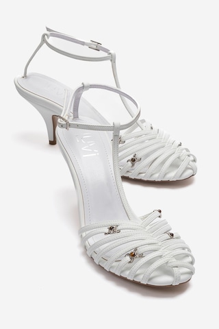 Luvishoes Ovıer Beyaz Cilt Aksesuarlı Kadın Topuklu Ayakkabı