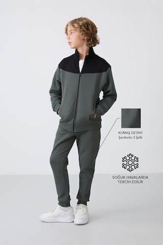 Tommy Life Haki Pamuklu Kalın İçi Tüylü Yumuşak Dokulu Standart Fit Nakışlı Erkek Çocuk Eşofman Takım - 11240 Haki