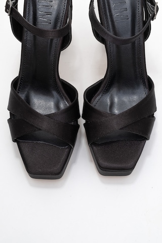 Luvishoes Yulia Siyah Saten Çapraz Bantlı Kadın Platform Topuklu Ayakkabı Siyah