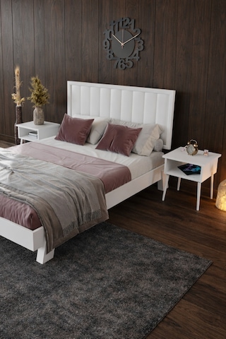 Hüma Dikey Başlıklı Masif Ahşap Karyola Ve 2 Adet Beyaz 90x200