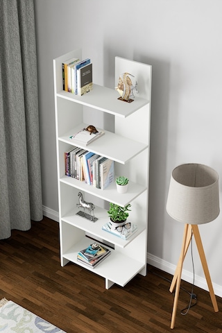 Asimetrik Beş Raflı Kitaplık Beyaz