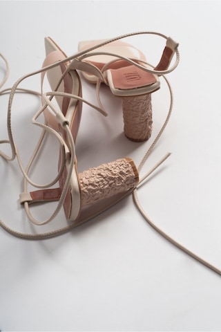 Tanya Ten Cilt Şeffaf Bantlı Bağcıklı Kadın Topuklu Sandalet Ten