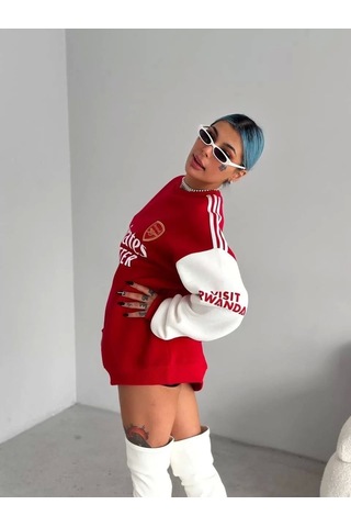 Kadın Bisiklet Yaka Kolu Şeritli Nakışlı Sweatshirt - Kırmızı