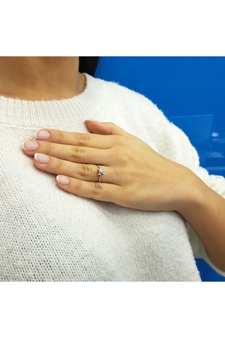 Lova 0,40 Karat Efektli Pırlanta Tektaş Yüzük - 1020351