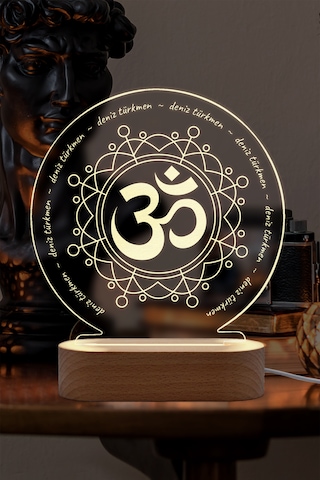 Yoga Om Sembollü Kişiye Özel Ledli Gece Lambası Masif Ahşap Tabanlı Usb Kablolu Pleksi Led Gece Lambası