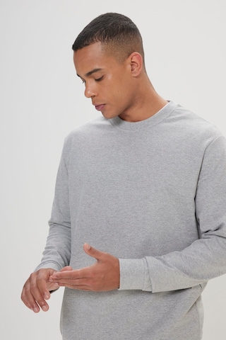 AC&Co / Altınyıldız Classics Standart Fit Normal Kesim Pamuk Bisiklet Yaka Erkek Sweatshirt Gri Melanj