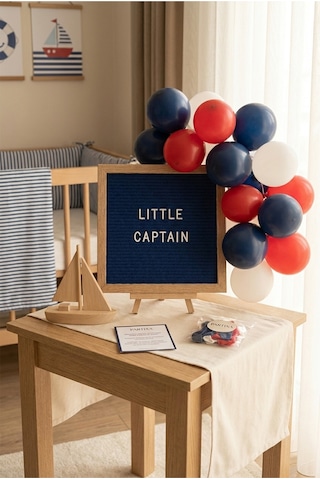 Denizci Temalı Doğum Günü Süsleme Mini Set Koyu Mavi Keçe Yazı Panosu Standlı Balon Zincirli Kaptan Konsepti Çocuk