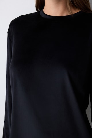 Penti Black Fuzzy Solid Siyah Sweatshirt Siyah Siyah