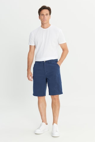 Lee Regular Fit Lastik Bel Detaylı Pamuklu Esnek Erkek Chino Şort L2510538518 Lacivert