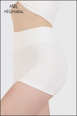 Missmaral Kadın Ekru Comfort Fit Yüksek Bel Toparlayıcı Mini Şort Boxer Likralı Kumaş Havuz Deniz Spor Ekru