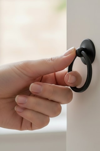Halka Sarkaç Mobilya Kulpu - Tek Vidalı - 60 Mm Mat Siyah Dolap Ve Çekmece Kulpu Mat Siyah