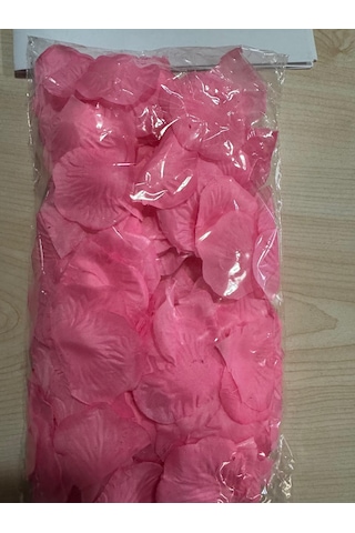 Pembe Kumaş Gül Yaprağı