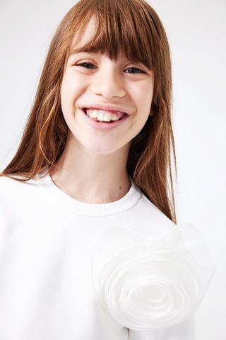 Le Mabelle Ekru Gül Aksesuarlı Uzun Kollu Kız Çocuk Sweatshirt - Elisa Ekru