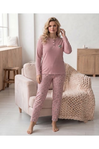 Eyfuze Kadın Kışlık Büyük Beden Curve Nakışlı Desenli Yakası Düğmeli Uzun Kollu Pijama Takımı Açık Pudra