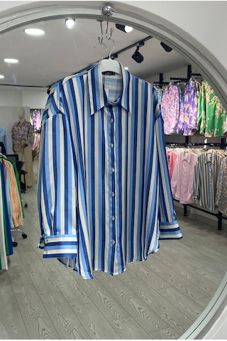 Pera Moda Kadın Salaş Oversize Desenli Saten Gömlek Mavi