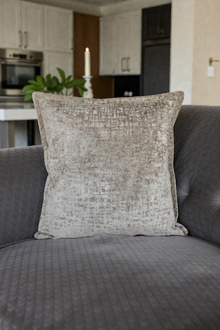 Kırlent Kılıfı İthal Kadife Kumaş - 45x45cm Yumuşak Dokulu Çift Taraflı Özel Tasarım Kırlent Kılıfı Bej