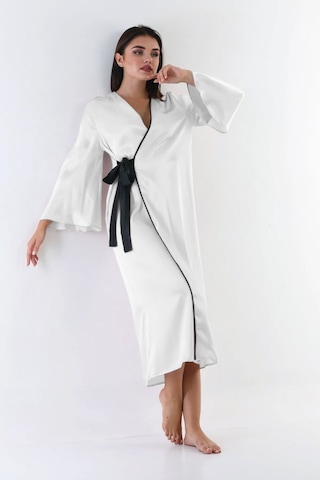 Laperissa Kadın Beyaz Saten Sabahlık Kuşaklı Siyah Biyeli Şık Ev Giyim Beyaz