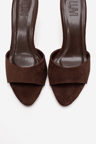 Luvishoes Varelan Kahverengi Süet Kadın İnce Topuklu Terlik