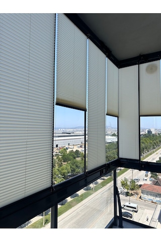 Blind-x Krem Plise Katlanır Cam Balkon Perdesi, Ofis Perdesi, Mutfak Perdesi, Salon Perdesi