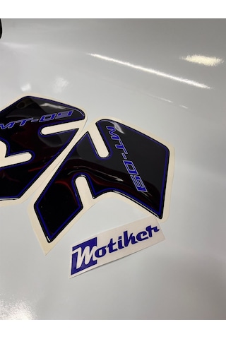 Yamaha MT-09 Tank Pad Sticker Modeli