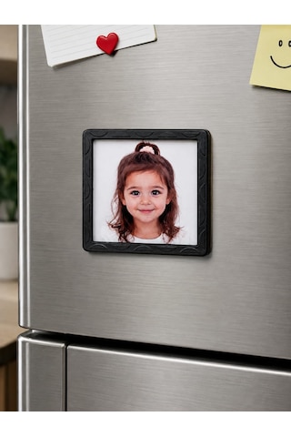 8 Adet Siyah Çerçeveli Fotoğraf Baskılı Mıknatıslı Magnet 6x6 Cm Kişiye Özel